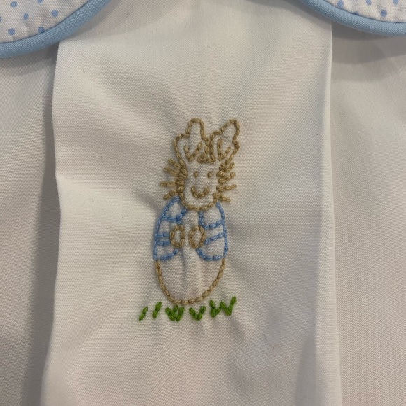 Beautiful girls dress with bunny stitching. Worn twice. No stains. 2T - Picture 2 of 4